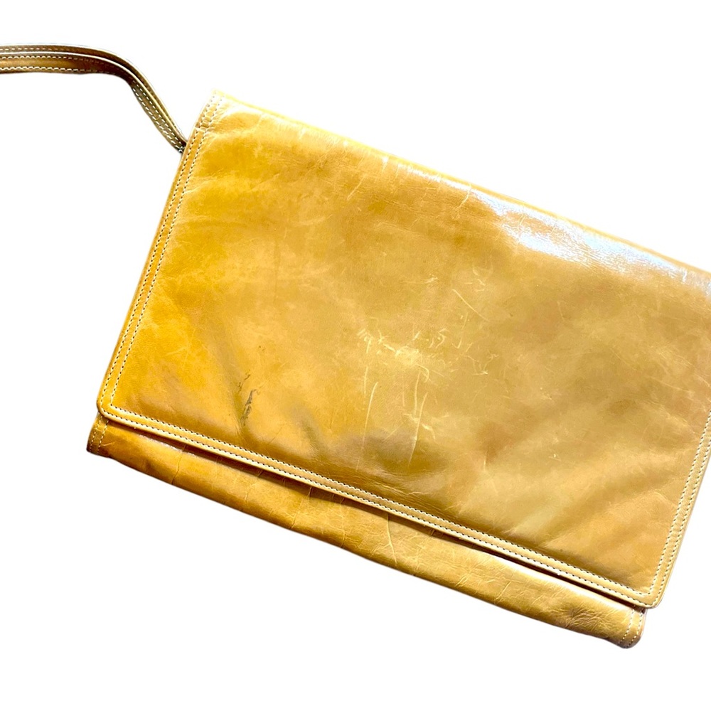 Vintage Bottega Veneta clutch